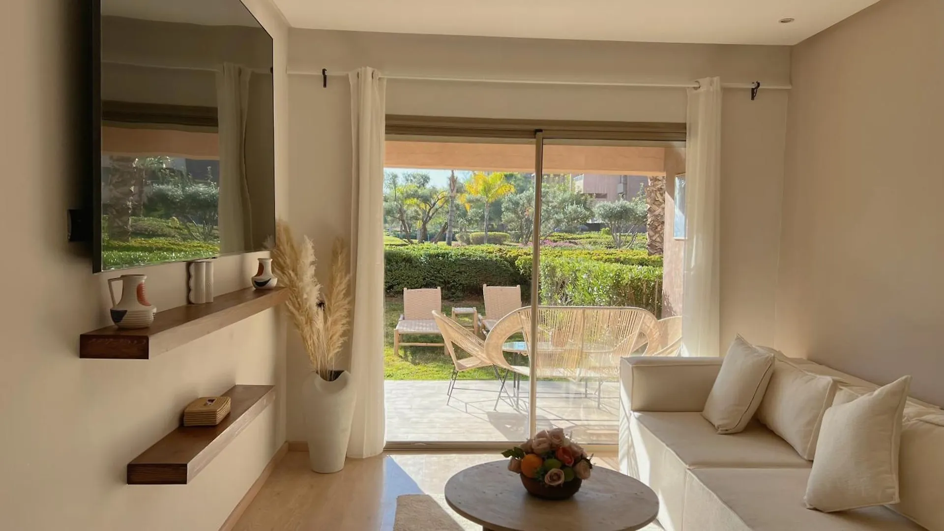 Prestigia Opale L Private Jacuzzi L Home Cinema L Private Garden Marrakesh Apartment