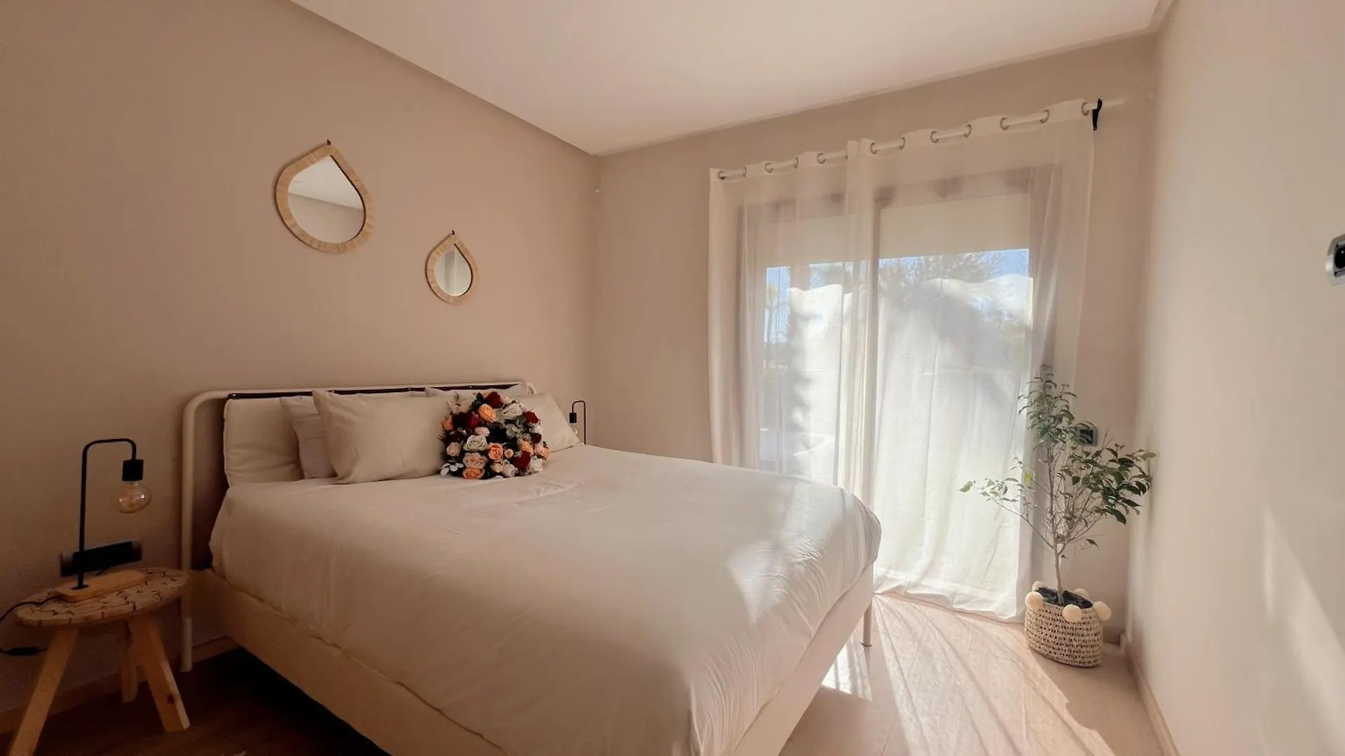 Prestigia Opale L Private Jacuzzi L Home Cinema L Private Garden Marrakesh Apartment